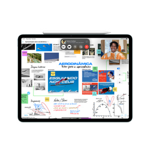 iPad Pro na horizontal com o Apple Pencil Pro fixado na parte superior.